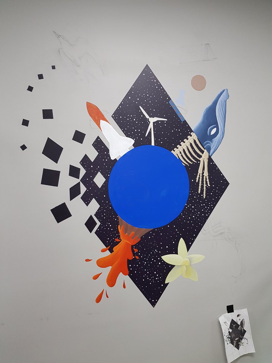 jamohanlon's tweet photo. I got to finish this year on a high note, spending a few days painting a science theme mural for Armidale library :-) heres some WIP shots! #sciart #scicomm #scienceart #muralart #sciencemural https://t.co/SbgAyaIHdU