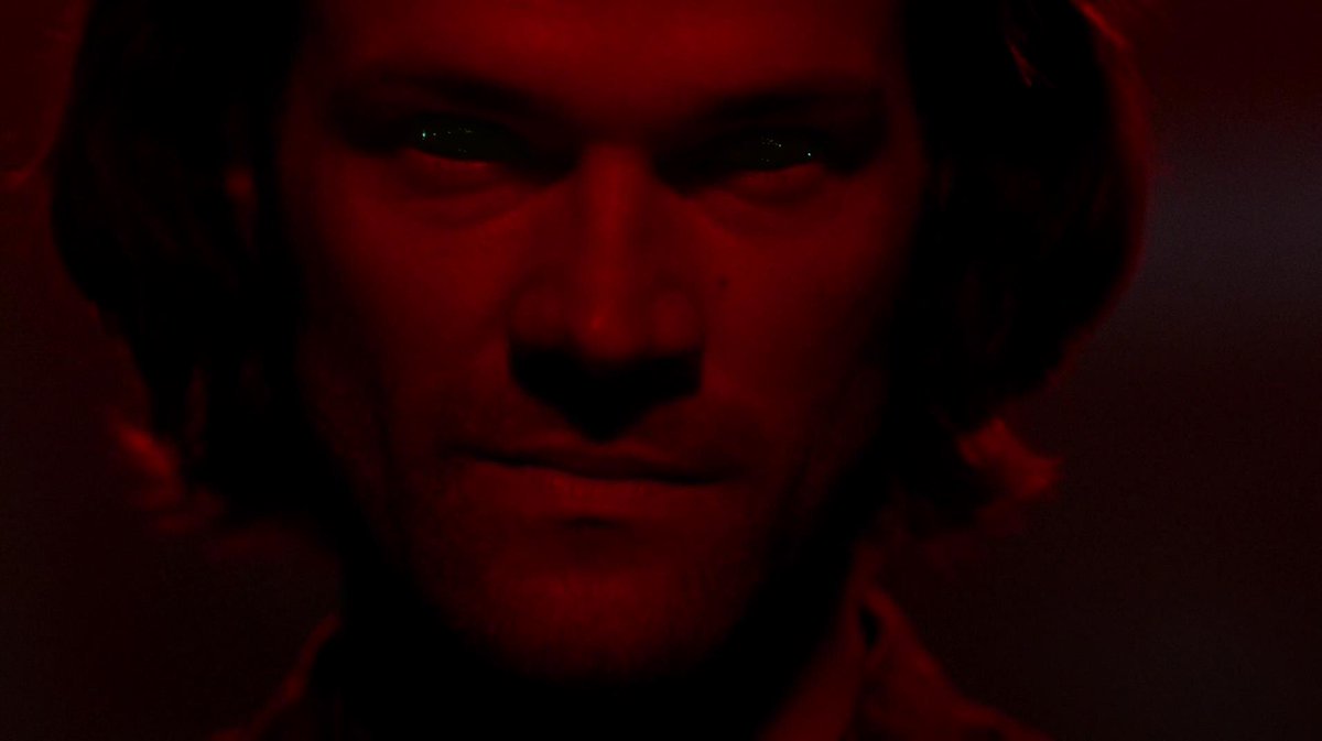 VIII. [creepiness]I know I've already discussed this, but I wanted to add this scene from s14 since it also shows a shift jared does between sam and another version of sam (demon sam in this case). he has the bad smile and the dark look in his eyes, and that shows the shift