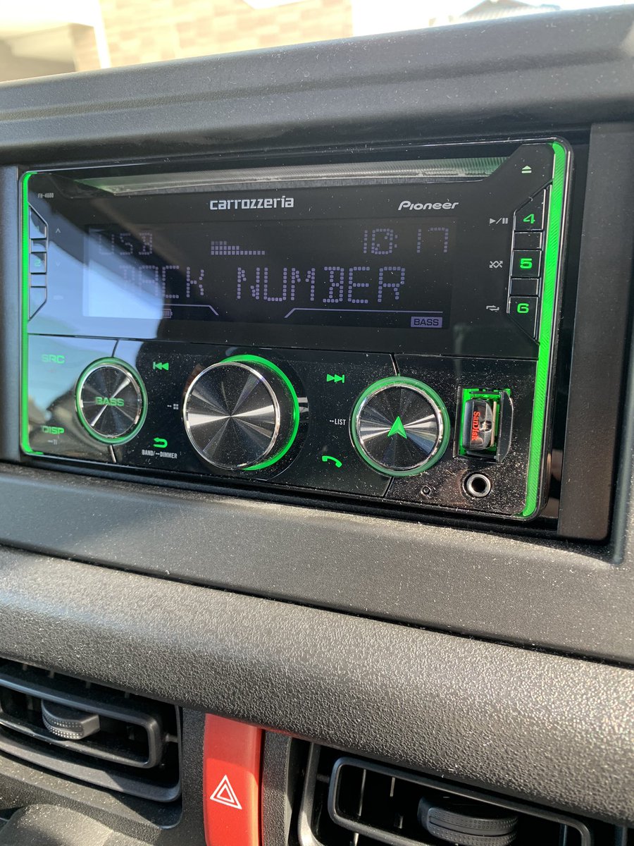 さかも Jb64 Xl ジャングルグリーン Usbメモリちっちゃっ ラジオからの卒業 ジムニー カーオーディオ Jb64