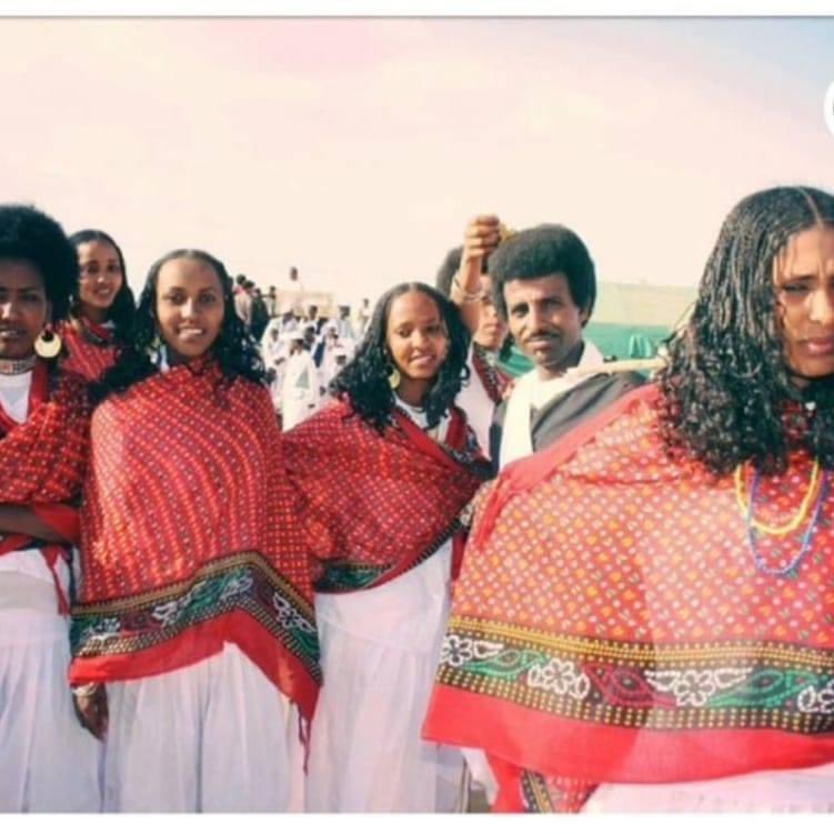 Apparently, a quick social media scan indicates that there is strong community of  #BilenPeople in Sweden. This picture  is from SM; and presumably taken many years ago in Keren - the current home of Bilen people. Keren is 791 mile from Finfinne; & 235 mile from Mekelle.
