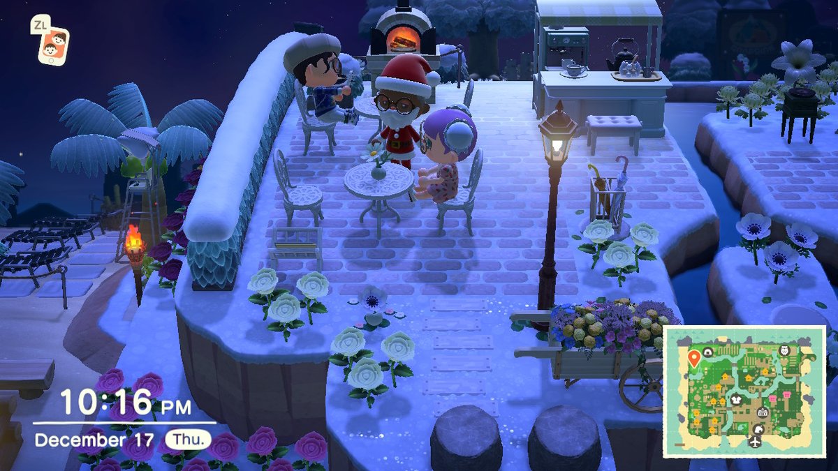 gardnersnake's tweet photo. impromptu party #AnimalCrossing #ACNH https://t.co/pPAz2171ys