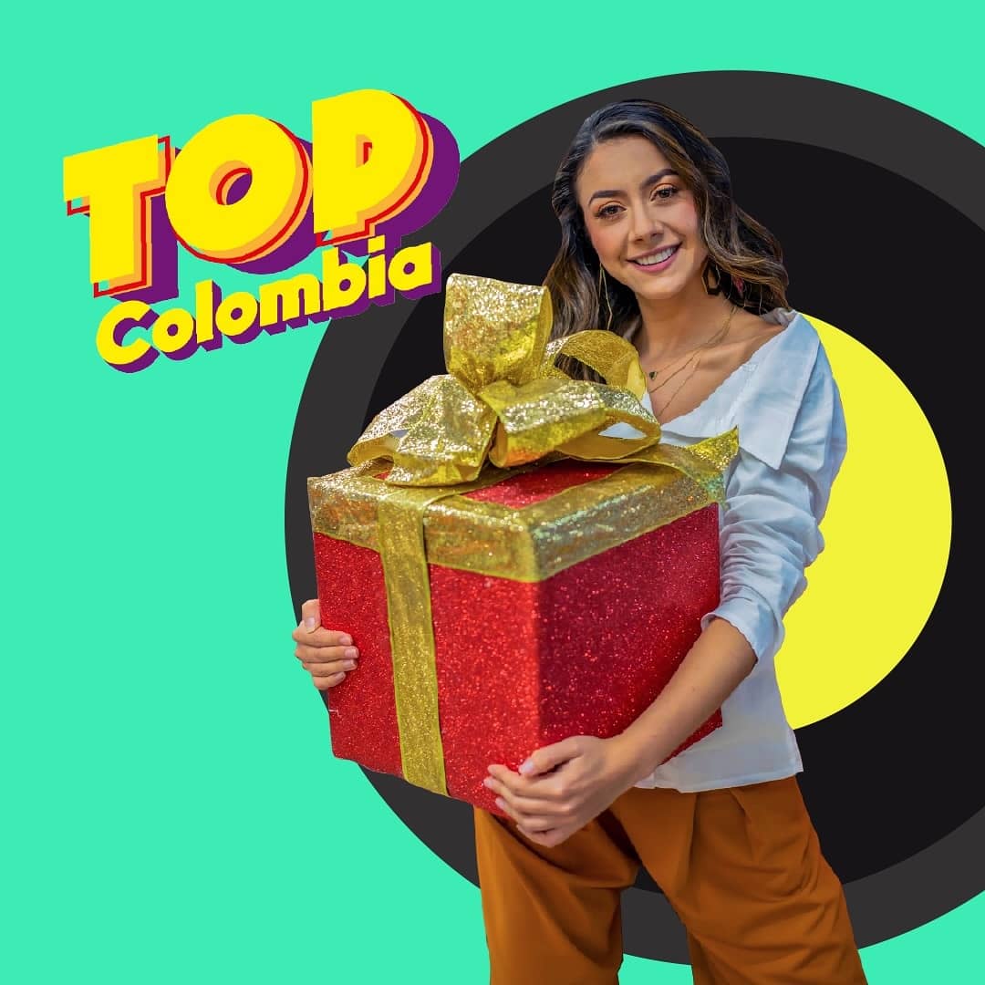 RadiolaTV's tweet photo. 🎄😌Que felicidad esta época del año poder parrandear con lo mejor del #TopColombia 🎄🎉🎆 repitelas mañana por tus canales favoritos 📺 @laurapradaaa
152/157/1157 mira la lista en nuestro Instagram@MegustaClaroTv
#Navidad #AñoNuevo #Felices #Fiestas #Bailar #Diciembre https://t.co/0oaamGinKR