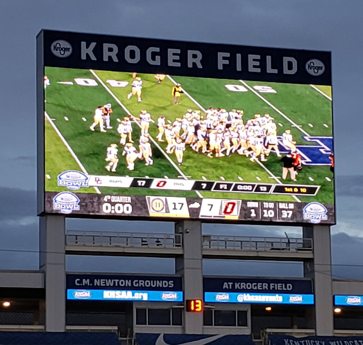 Keisha_Cofer's tweet photo. OUR 5A STATE CHAMPIONS!
💜💛🏈 https://t.co/njtnKfyrNE