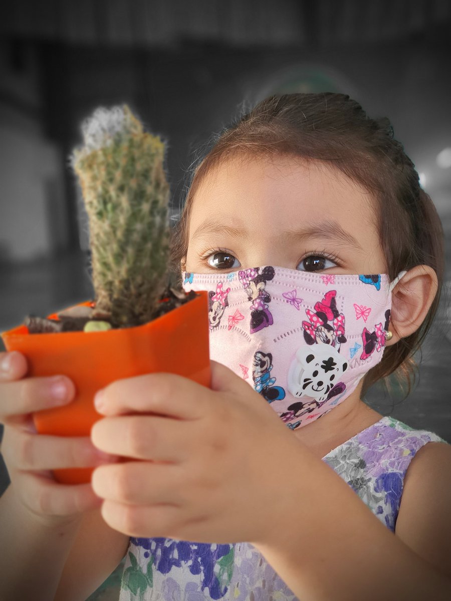 OscarCarabante2's tweet image. El dia de ahora me presente apoyar junto a mi hija al #MercaditoNavideño de 
@gana_salvador felicito buena iniciativa, apoyando siempre al diputado @GGallegos24  🇸🇻
#CAPTUS 🏜