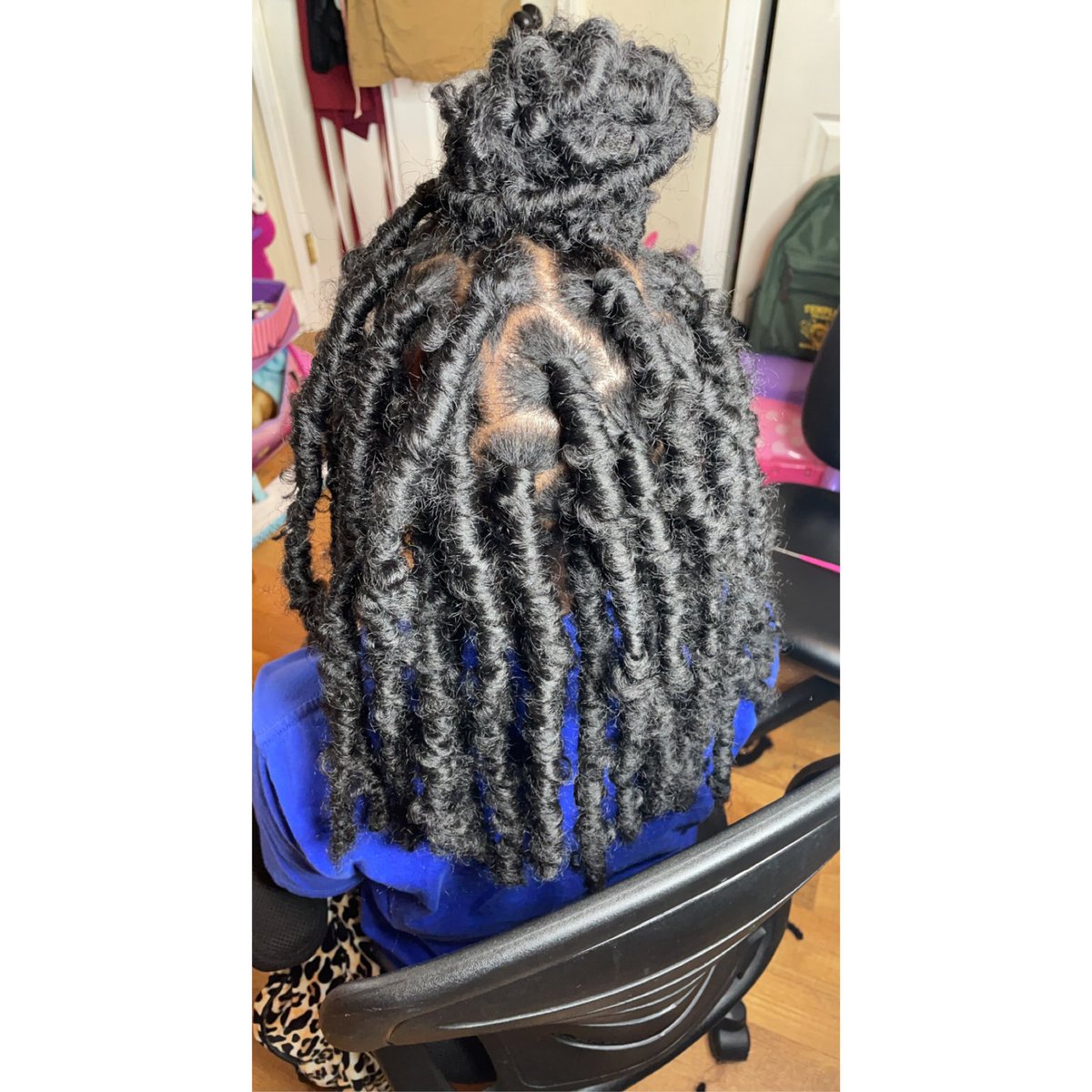 armoniee_'s tweet photo. Book w/ Your Local Loc Guru..❤️ https://t.co/9A39S2HxdZ
