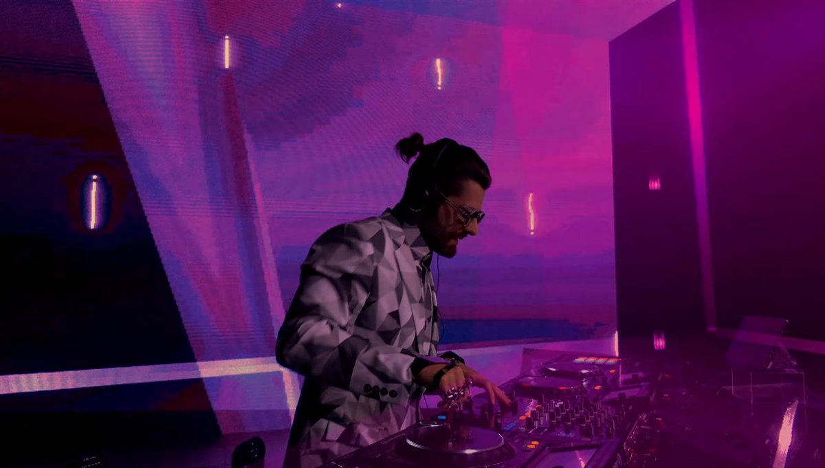 jaciqf's tweet photo. Literalmente ALIVE com o MLEHOR DJ!!!
#AliveAlok #Alok @alokoficial #AlokTeamFans https://t.co/p9RRse1m1Y