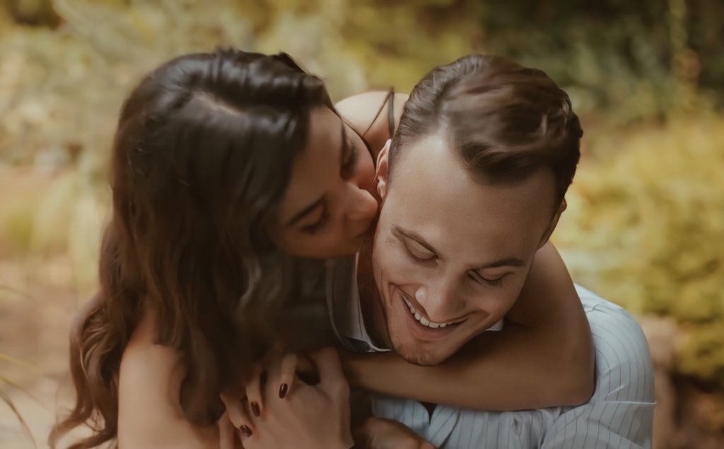 Positive vibes only [Thread]••For weeks I've seen so many negative comments but I think is time we leave that and start thinking positivelyI might take a while writing this but it will be worth it  #SenÇalKapımı  #EdSer