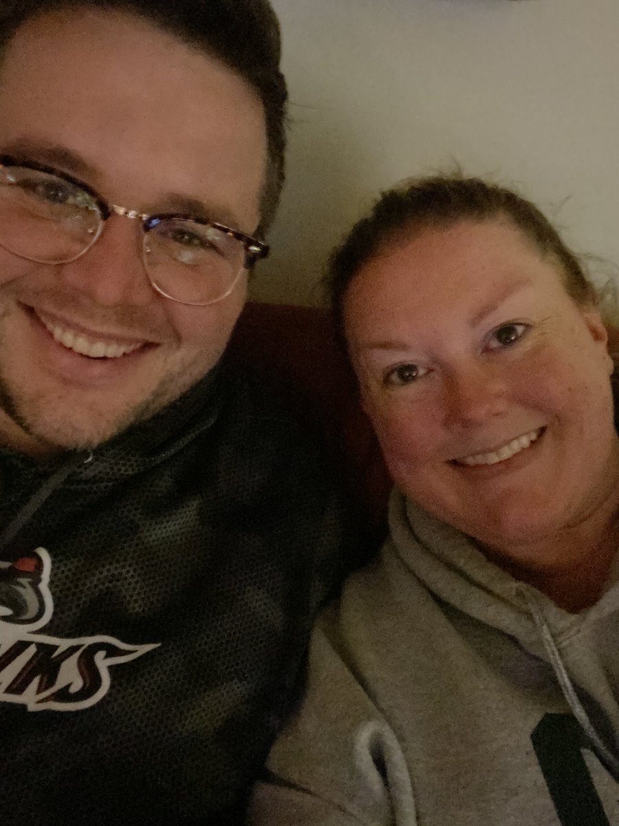 KristinKratzer's tweet photo. Date night with @TheKratzer and the @McElroyFamily.  #Candlenights https://t.co/Nkk84GGeGh