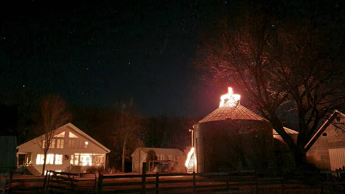 CarmenBillick's tweet photo. Kids suggested we should decorate outside at grandma and grandpa's house to help spread some extra cheer. So I snuck a little tree top of grain bin and lights on the stairs without getting caught. 😊 They were happily surprised! 🎄❤ https://t.co/0kqJ8L1cLd