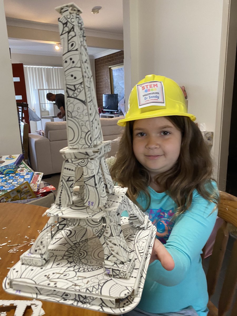 sandytrustteach's tweet image. #teamSTEM success ( might be some sticky-tape 🤣) #kidsathome