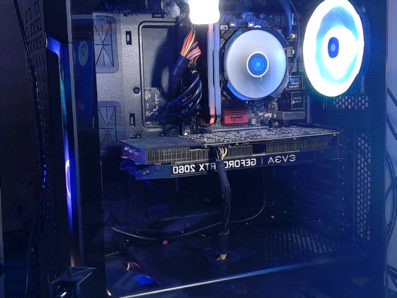 51_BLiTZ's tweet image. and I rebuilt the entire thing today... going live soon. show up, make fun of me, say hi, call me a dipshit, etc.
oh I also burnt the shit out of my new #cookies hoodie :(
#streamerfail #fail #dabs #vectortorches #wtf