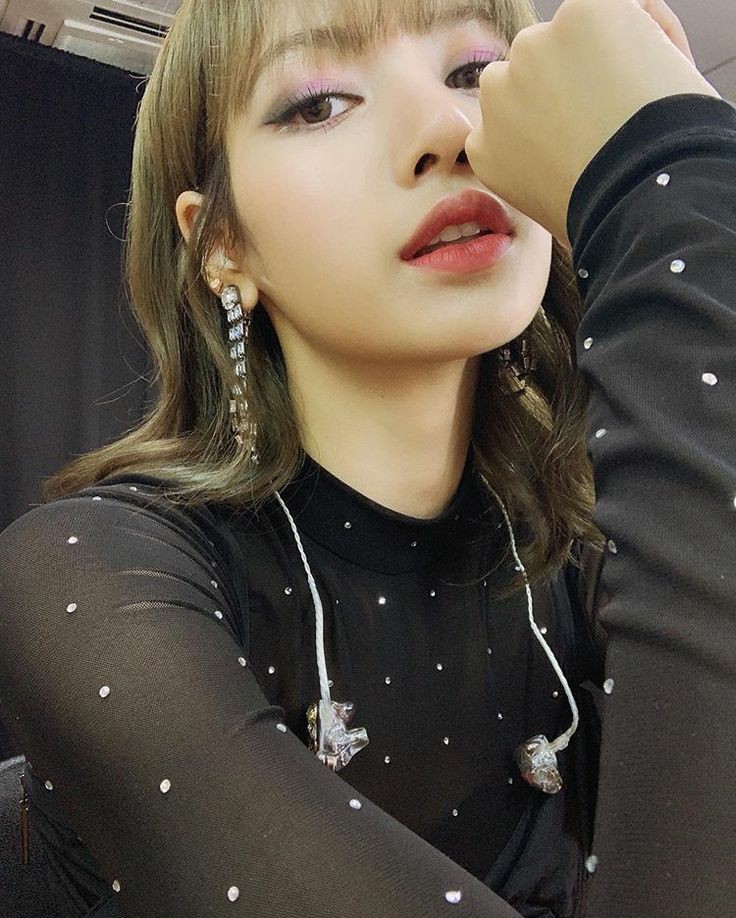 VAMOSAMORA's tweet photo. Guten morgen, MIRACLE♡
Last night was a blast! I hope you're having fun too. I'm going to miss you, MIRACLE Indonesia🥺

Terima kasih untuk keseruan tadi malam! Kalian semua mantul💪

#MusicBankInJakarta
#MiracleInDecember❄🎄
#AMORA #아모라 #MUKKI #묵키 https://t.co/Uz3Gsgww3w