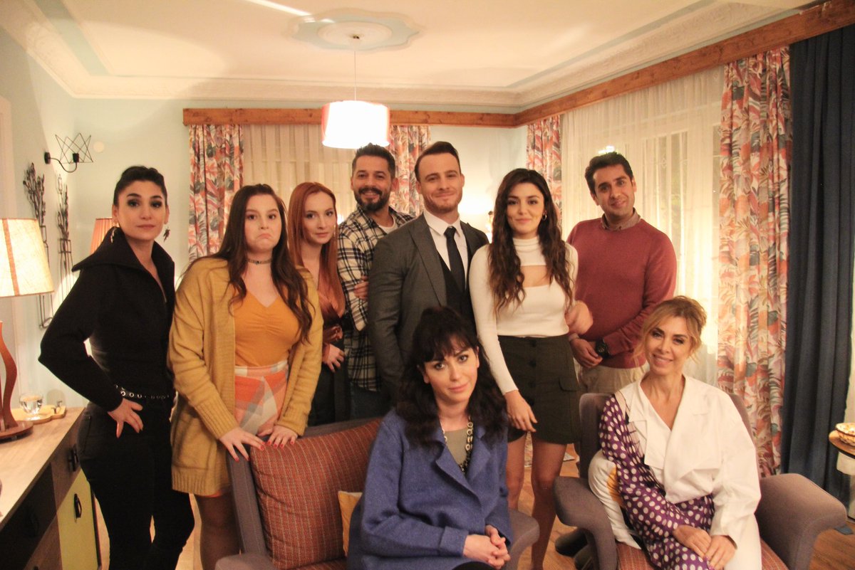 I want you to remember somethings before I start...1. It's just a TV show2. More episodes = need of new plots but also more EdSer scenes3. We're in the middle of a pandemic4. Not because you don't like something its necessarily bad #SenÇalKapımı  #EdSer