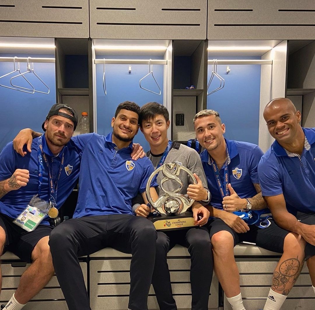 rioriver_'s tweet photo. #kleague
#ACL2020 
#蔚山現代
#울산현대
#UHFC
20201219
通訳さんIG 

#DaveBulthuis 選手
#BjornJohnsen 選手
@BjornMaars
#JasonDavidson 選手
@jasondavidson29
#JuniorNegrao 選手
@jrnegao_ https://t.co/QMXxjeQJW9
