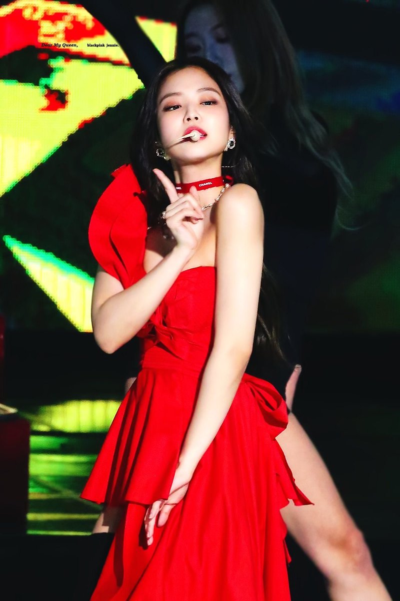 jennie red solo dress Blackpink's Jennie-approved dresses for a girls' night