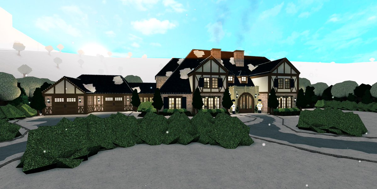 Ventzr's tweet photo. This will be my last big project of 2020, and this one has to be my favorite!! It’s modeled after a vintage Tudor house. I hope you all enjoy. 
____________________

Price - 1.1 Million
Bedroom - 4
Bathroom - 5
____________________
#bloxburg #bloxburgbuilds https://t.co/gjMMeODhEj