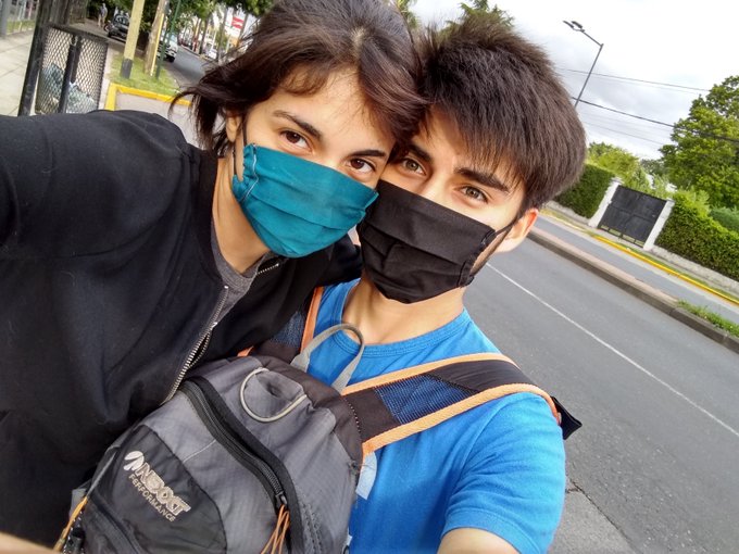 M&iacute; compa&ntilde;ero Otaku 🦸🧚 Estuvimos organiz&aacute;ndonos para ir terminando nuestros cosplays. ✨ https://t.co/<a href="/tag/poledance"class="tags"><span>#poledance</span></a>