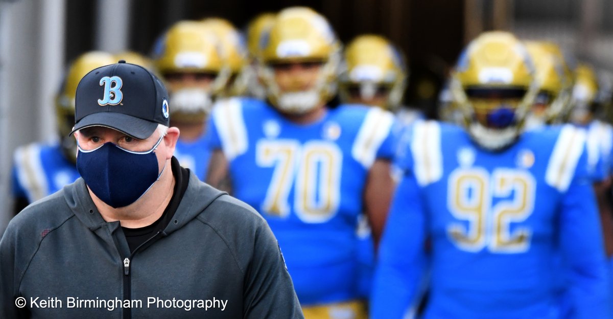 photowkb's tweet photo. UCLA Bruins takes on the Stanford Cardinal at the Rose Bowl in Pasadena. #ucla @UCLAFootball #stanford @GoStanford #football #coronaviorus #Covid_19 #ncaa @ncaa #pac12 @Pac12Network @NikonUSA #nikon #losangeles #pasadena #california https://t.co/mth5PWHugl