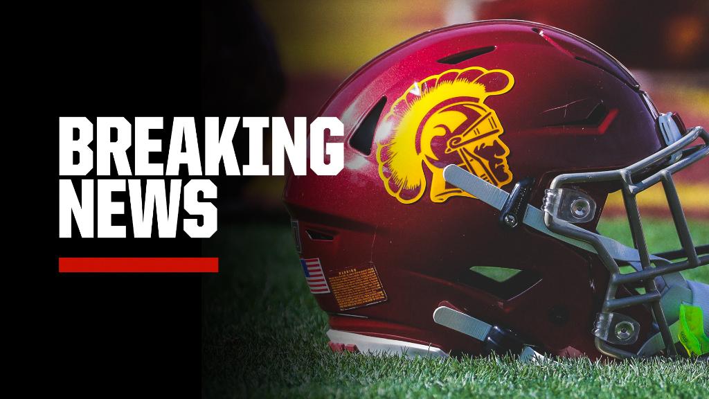 ESPNCFB's tweet photo. Breaking: USC has opted out of playing in a bowl game this season, the school announced.

The USC medical team made the recommendation after the football program recently experienced a rise in COVID-19 cases among its players and staff, including positive cases this past week. https://t.co/lPYV765obN
