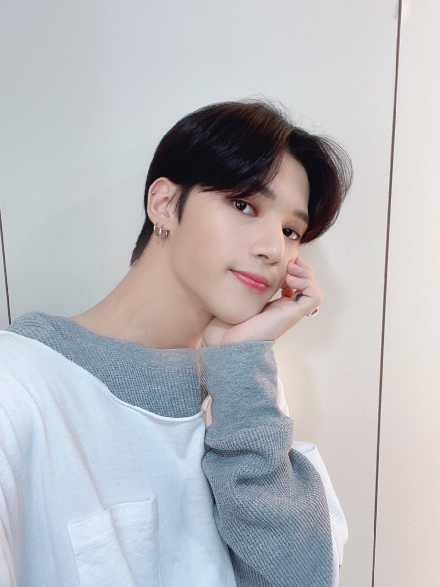[#우영] 에이티니 어제 불후의 명곡 재밌게 보셨나여🙃 #ATEEZ #에이티즈Translate post