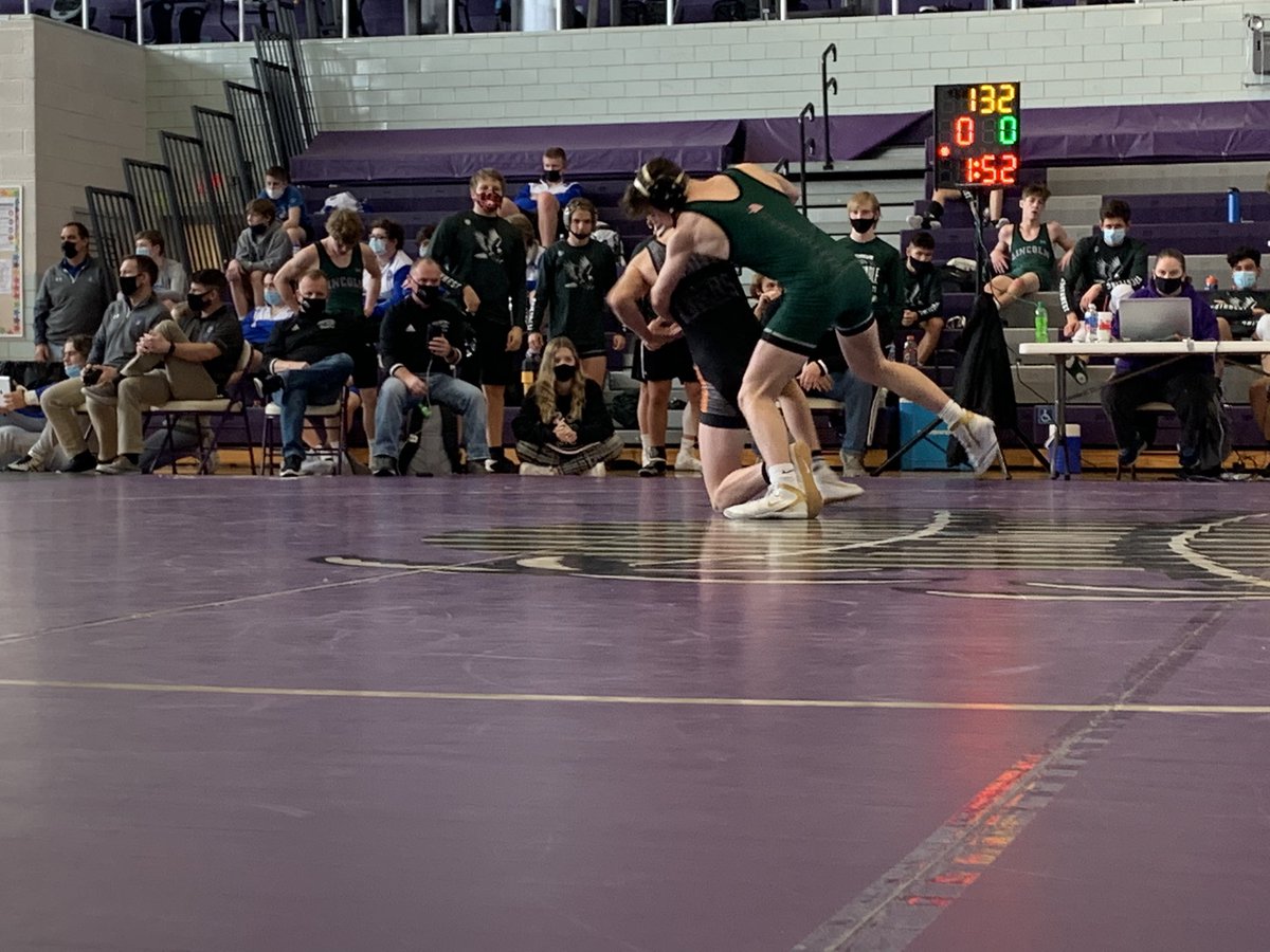 mclaughlinljohn's tweet photo. @lsw_wrestling went 4-1 duals at the Flatwater Fracas winning the silver bracket! @LandanMac had a great day at the Flatwater Fracas going 5-0 with 3 falls! #NEHSWR #KeepLearning https://t.co/RiUqFbtJao