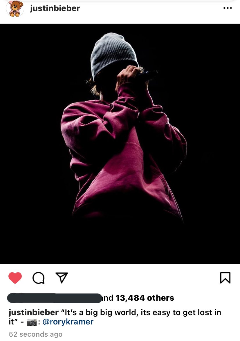 ghostingbieber's tweet photo. IS HE TEASING HE’S GOING TO SING “UP” HELP https://t.co/l06t9ONznb