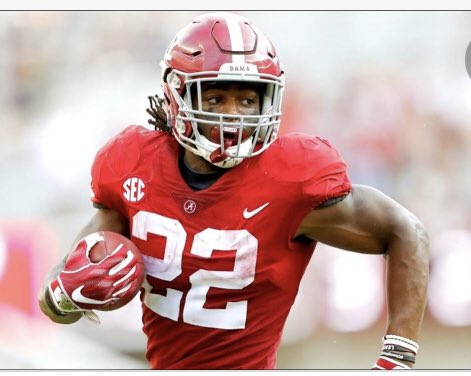 Proncey's tweet photo. #TOUCHDOWNALABAMA 🐘🤷♂️
#Bama 35 #Florida 17
#MacJones To #NHarris for the 3rd TD Pass
#SECChampionshipGame #RollTide #Heisman https://t.co/MdO0DsCj4o