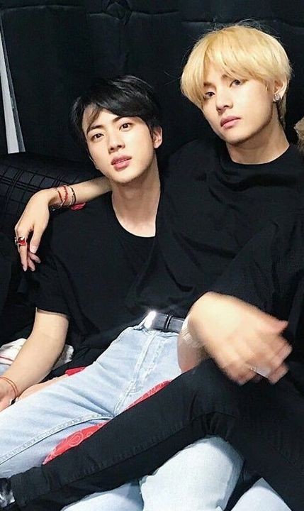 The song peaked at #8 on Billboard World Digital Song Sales Chart  #4yearsWithItsDefinitelyYou  #taejin  #Vjin  #jinv @BTS_twt