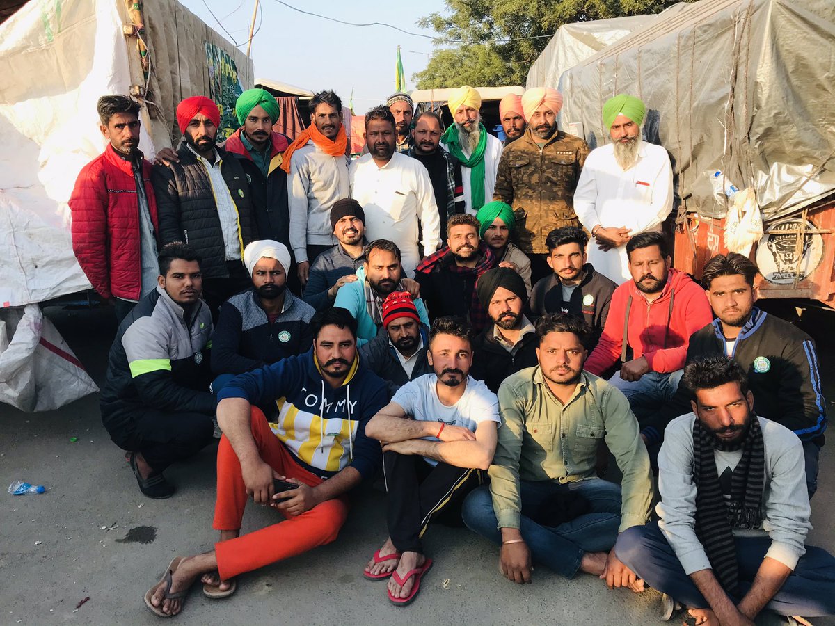 billadhaliwal03's tweet photo. ਕੱਢ ਟੈਮ ਦੇਖਣੇ ਜੇ ਜ਼ੌਹਰ ਨੇ #FarmActsAreUnconstitutional https://t.co/63cvAsJAFo