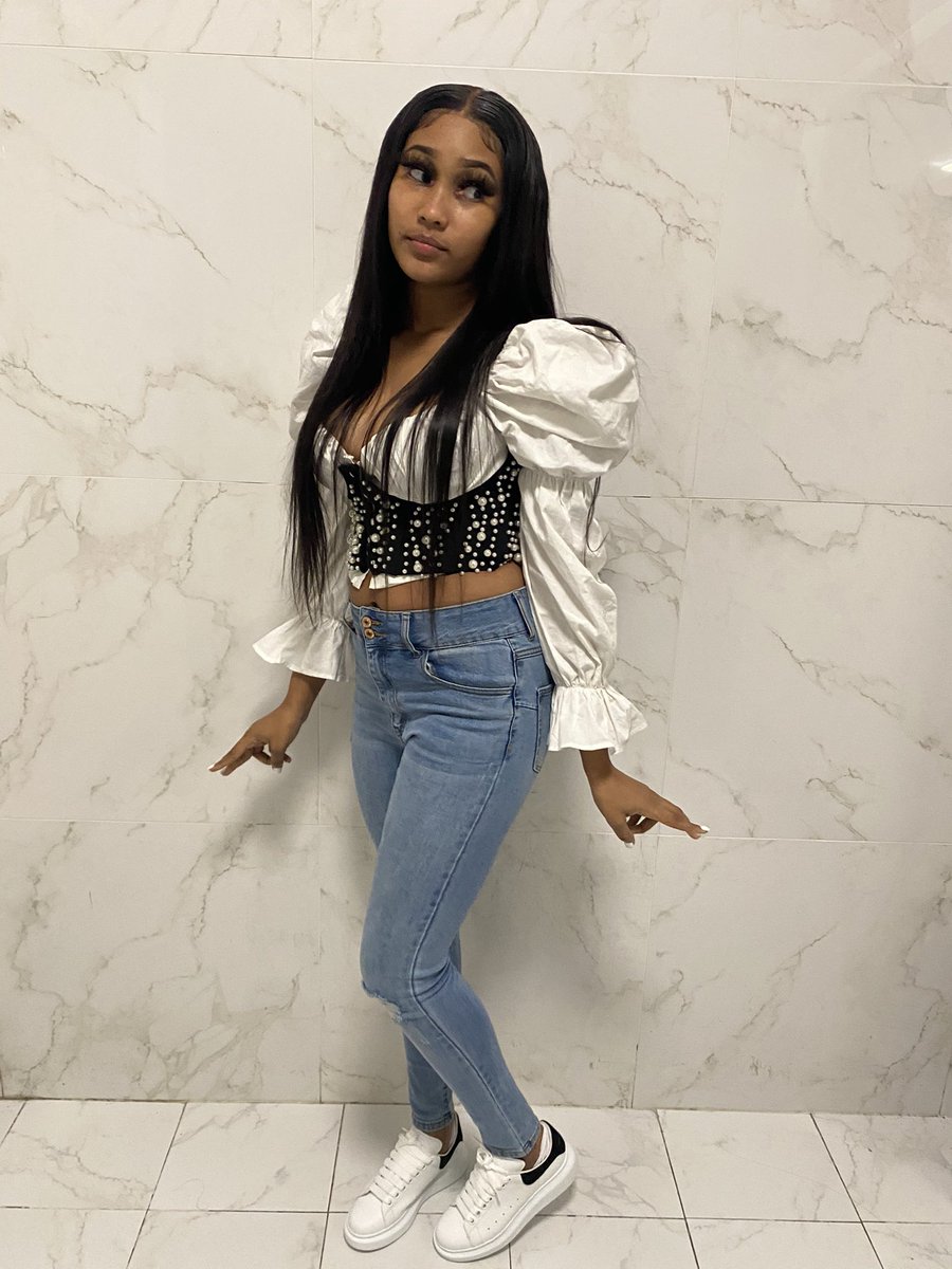 bizzyfromda5's tweet photo. @jayduhbarbie on Instagram 🥰🥰 https://t.co/biUdQIvWaD