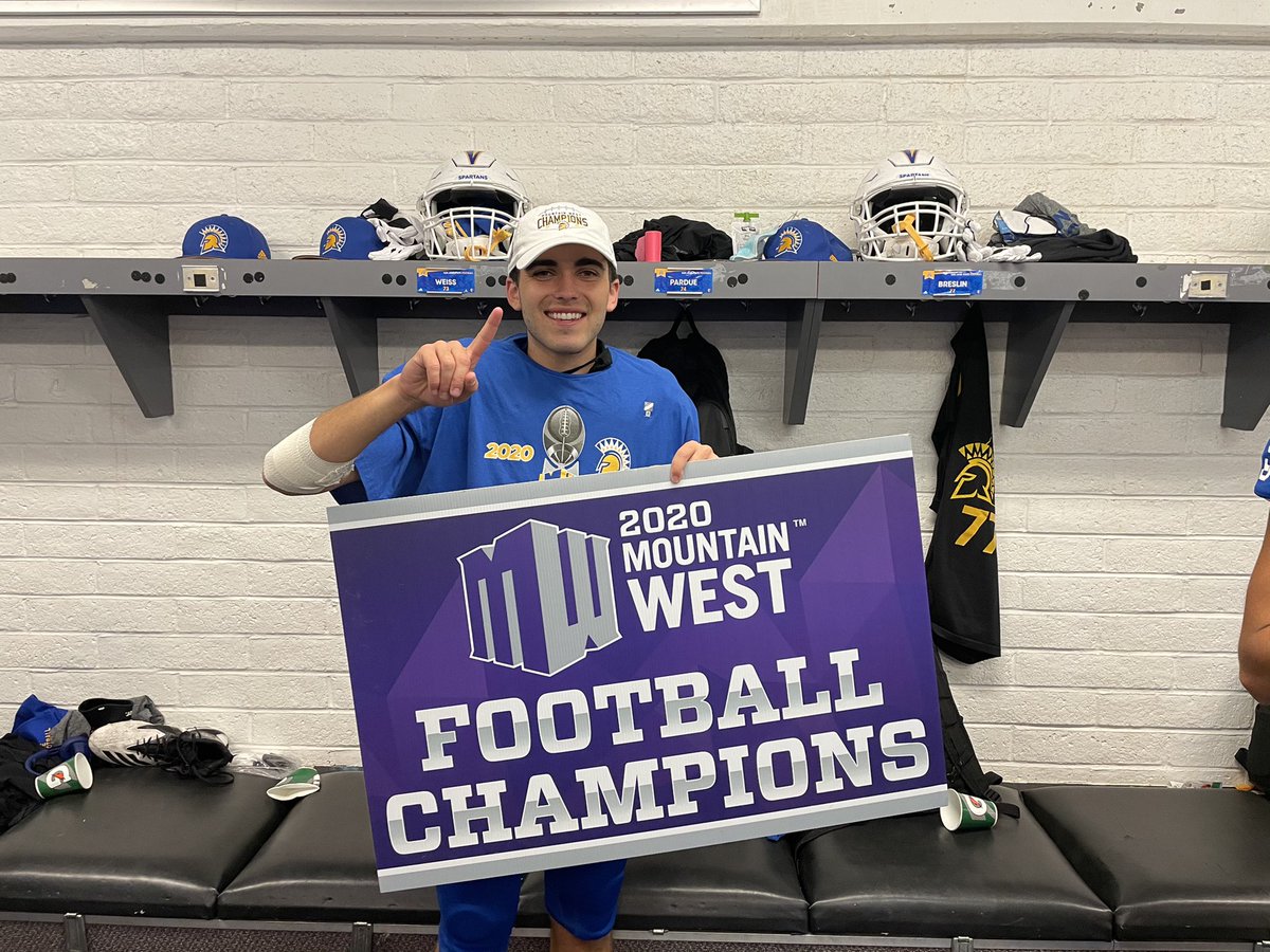 elijah_fischer's tweet photo. Through all the trials and adversity, Mountain West Champs 💍 https://t.co/x75dT41EIj