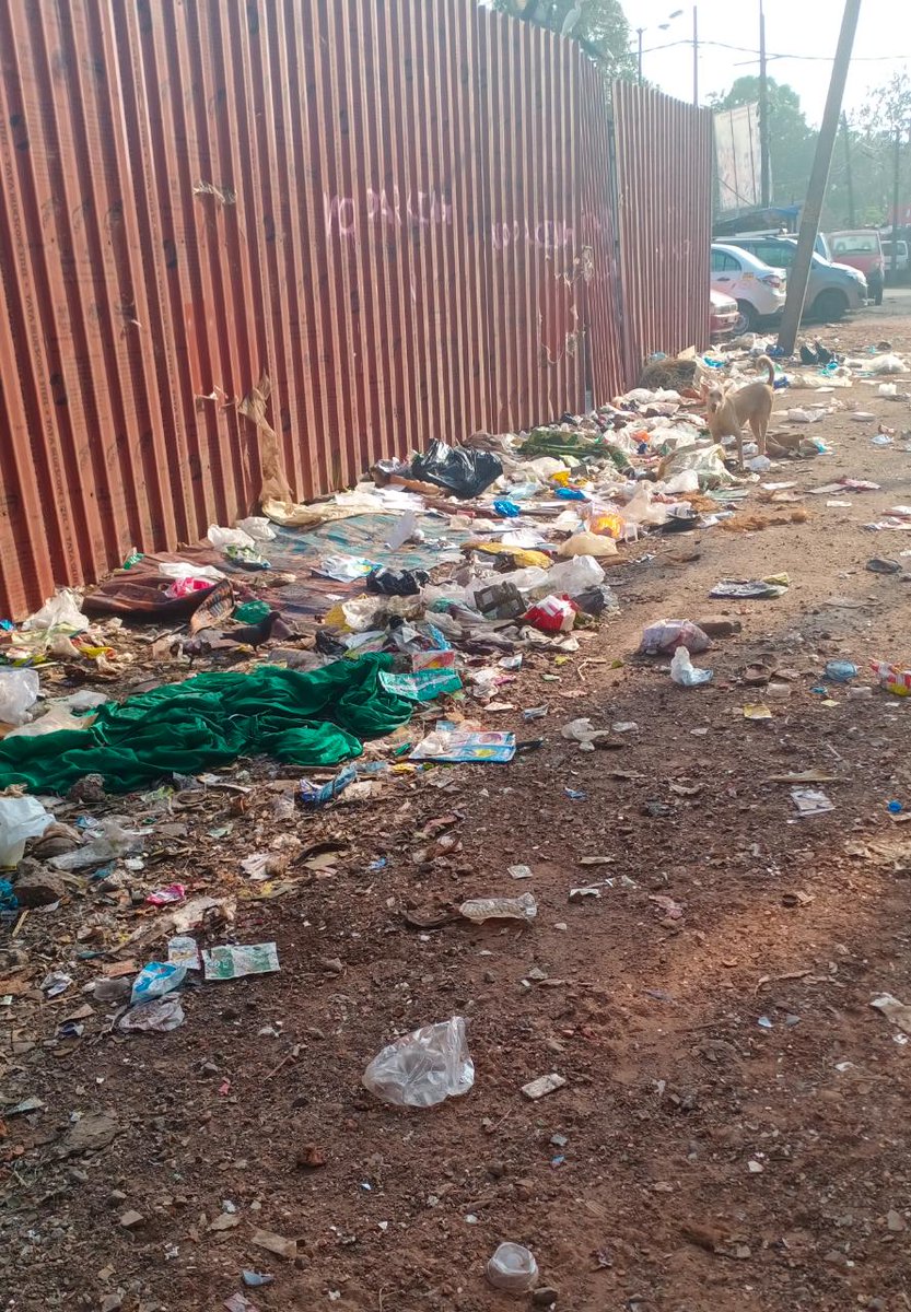 GPNewsMedia24's tweet image. #GarbageCampaign
📍  Indira Nagar Chimbel

If you Come Across any Such Garbage Zone, Click the Best Photo of Dirtiest Garbage &amp;amp; Whatsapp on 950-345-71-74 along with Your Name and Location...
We will Publish it on GP News &amp;amp; Give you Photo Credits
Be a Citizen Journalist !