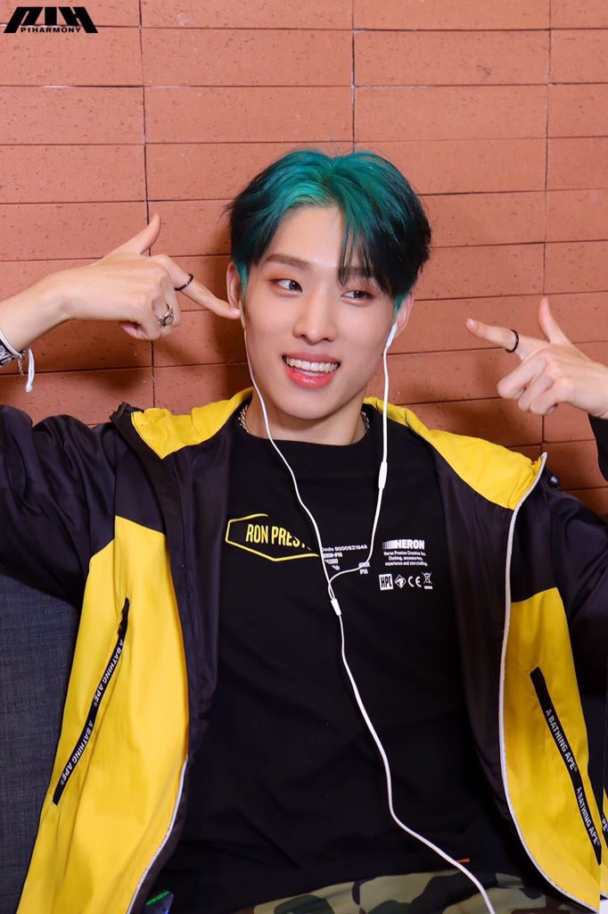 JaeBengek's tweet photo. @thetop_100 Vote KEEHO!!! https://t.co/ARZRAQrxuW