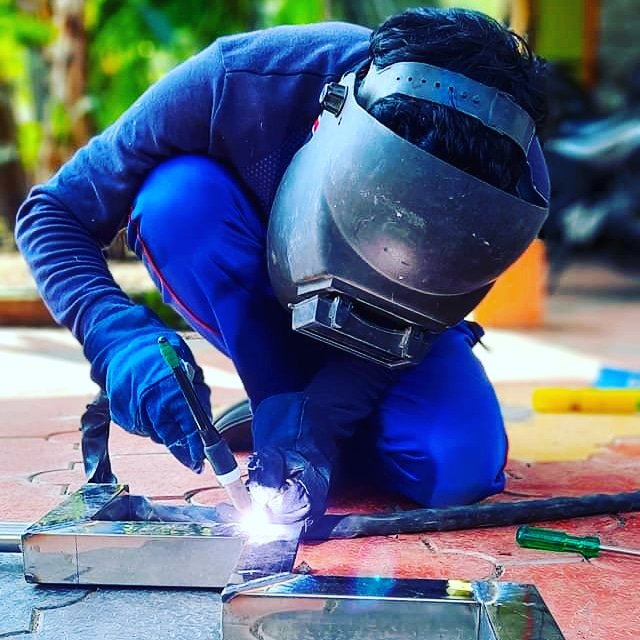 ActiveWelder's tweet photo. Follow @ActiveWelder for welding picture.👈👈🤩🤩

#weldingtipsandtricks #weldersfanclub #weldingnation #weldinglife #weldingproject #weldingmoney #weddingphotography https://t.co/P4E05UCfnl