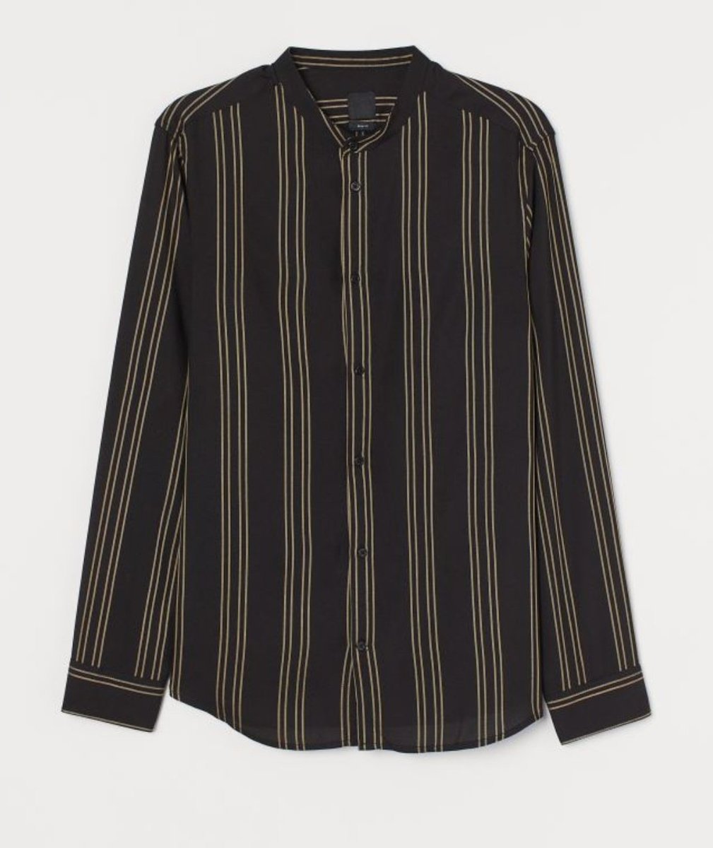 clothes he stole from minho because he never wears them.