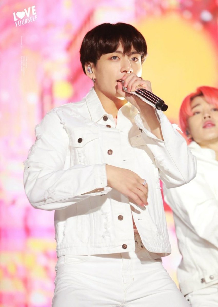 A thread of Jungkook ; but as you scroll down he gets older -