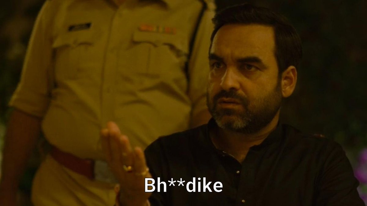 MemewalaCA's tweet photo. Bestfriend: Mujhe nai lagta mai pass ho
                     Pauga.

Me who copied his whole paper: https://t.co/sEKGNAAjie