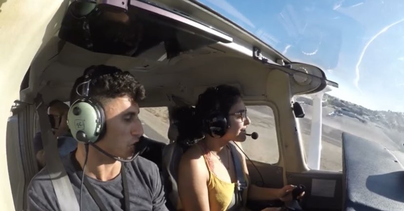 JusinoLexi's tweet photo. I fly planes sometimes 🤷🏻‍♀️ https://t.co/tgiveO8Ghd
