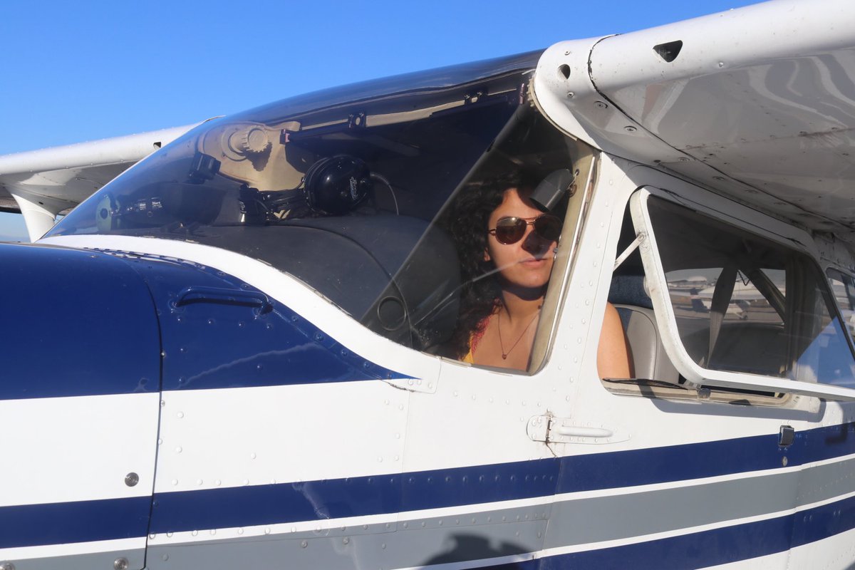 JusinoLexi's tweet photo. I fly planes sometimes 🤷🏻‍♀️ https://t.co/tgiveO8Ghd