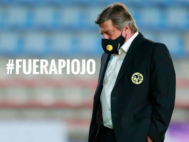 JavierMizar24's tweet photo. 3er RIDÍCULO en Concacaf de MIGUEL HERRERA.
Humillados en fase de grupos en 2013
Humillados por toronto en semifinales del 2018
Humillados por LA en semifinales 2020
0 de 3 Titulos posibles de Concacaf.

¿Mejor DT de la historia? Sean serios 😒

#FueraPiojo https://t.co/F2oKBCMFVj