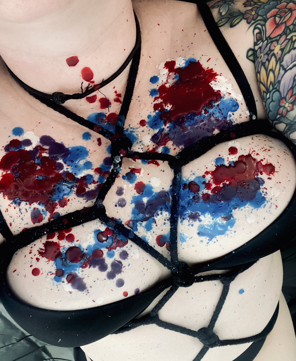 subluxxe's tweet photo. Saturday fun #waxplay #shibari #kinbaku #kinkplay #bondage #peerrope https://t.co/l0EYvs6aUl