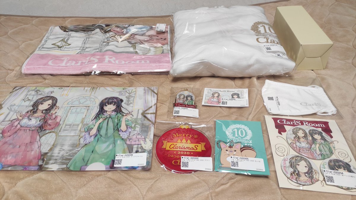 Zukky Clarist En Twitter クリスマスライブとclaris Room のグッズ届いた ٩ W و Zukky Clarist En Twitter クリスマスライブとclaris Room のグッズ届いた ٩ W و