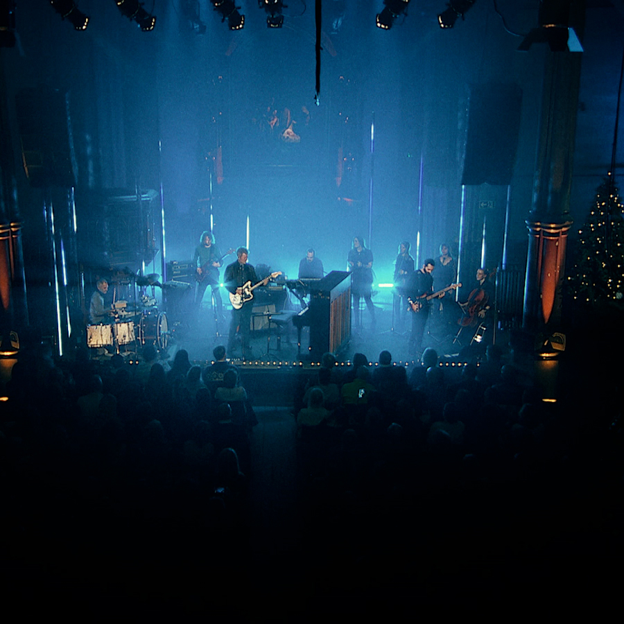 Join us at 5pm CET on Boxing Day for the 'White Xmas Lies' concert premiere and a live chat with Magne Furuholmen! For more details, visit a-ha.com: 

a-ha.com/news/white-xma…

RSVP on Facebook to get reminders: 

facebook.com/officialaha/vi…