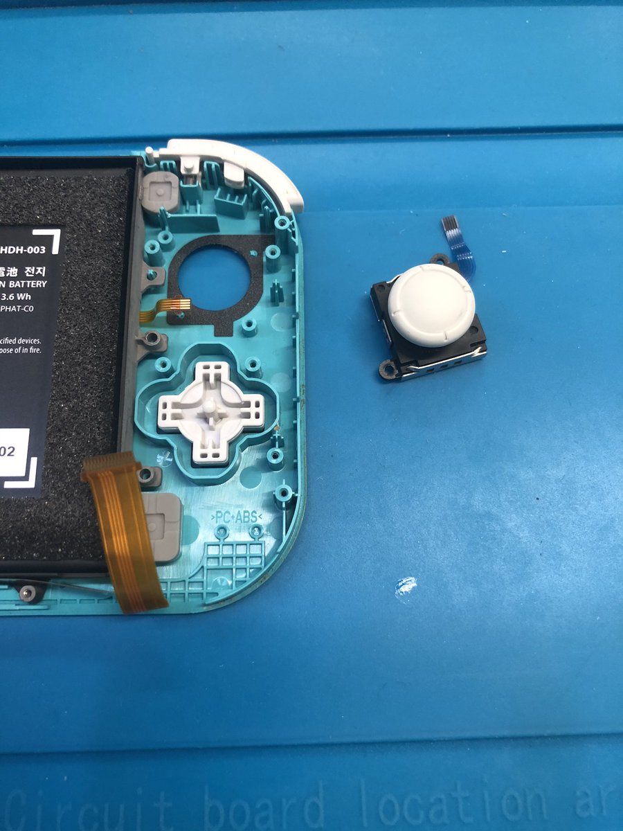 スマップル札幌駅店 Switchliteの修理を受付しております Joy Conの交換や液晶交換はお任せくださいませ スマップル札幌なら即日で修理できますよ Switch Switchlite 修理 札幌 スマップル札幌駅店 Switchliteの修理を受付しております Joy Conの交換や液晶交換はお任せくださいませ スマップル札幌なら即日で修理できますよ Switch Switchlite 修理 札幌