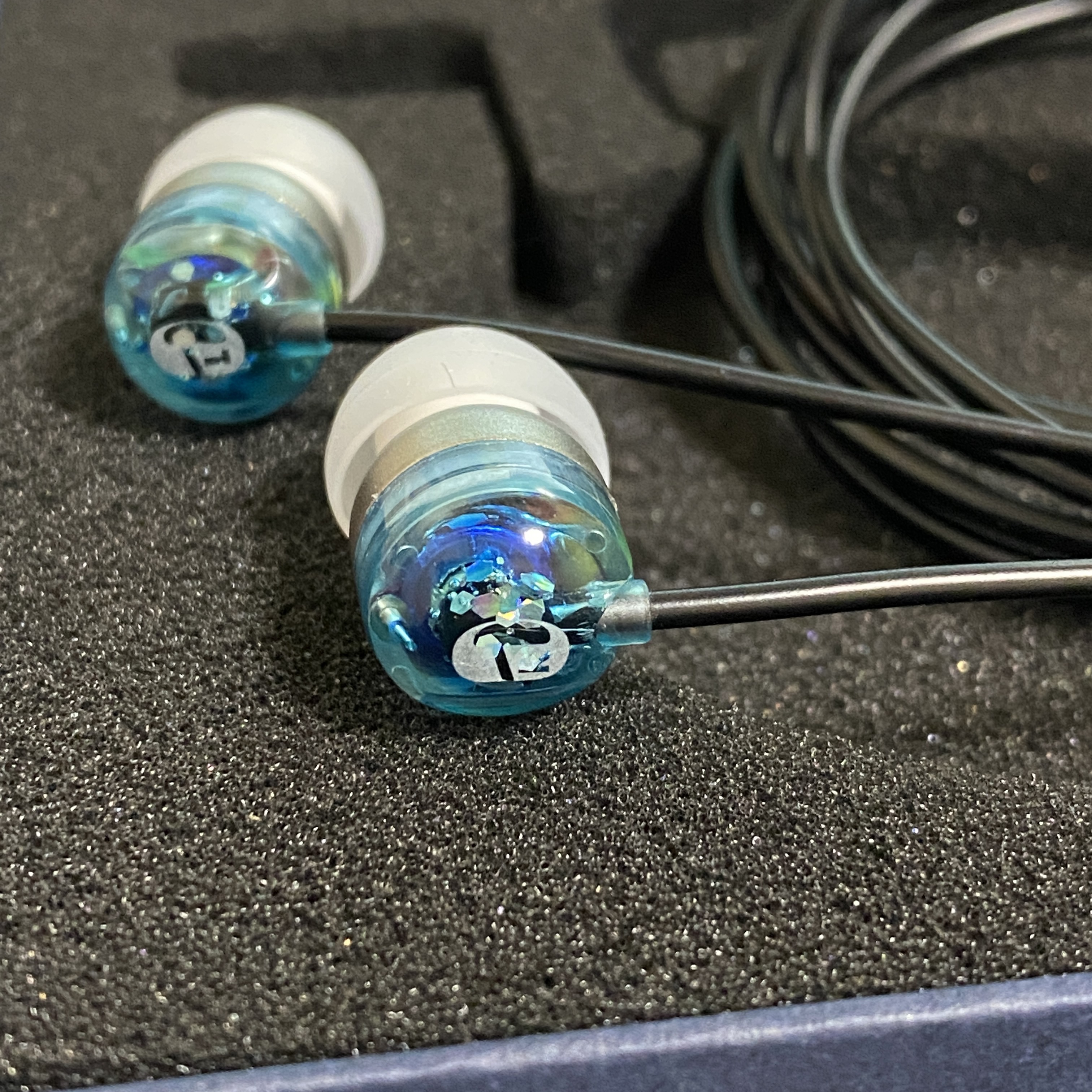 intime まかなイヤホン intime-X intime まかなイヤホン intime-X intime まかなイヤホン アンティーム