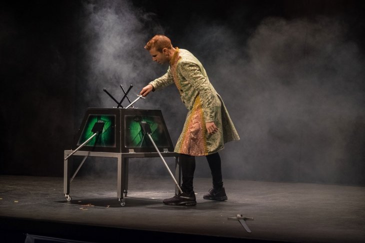 AVUI doble sessió de màgia al #TeatreCalBolet! 
🕰12h 🕰18h
🎪El circ dels impossibles <a href="/MagStigman/">Mag Stigman</a>
ℹja.cat/4K0DO

<a href="/VilafrancaAj/">Ajuntament de Vilafranca del Penedès</a> <a href="/xarxavilafranca/">La Xarxa de Vilafranca del Penedès</a> <a href="/rtvvilafranca/">RTV Vilafranca</a> #EspectaclesVilafranca #CulturaVilafranca #CulturaSegura