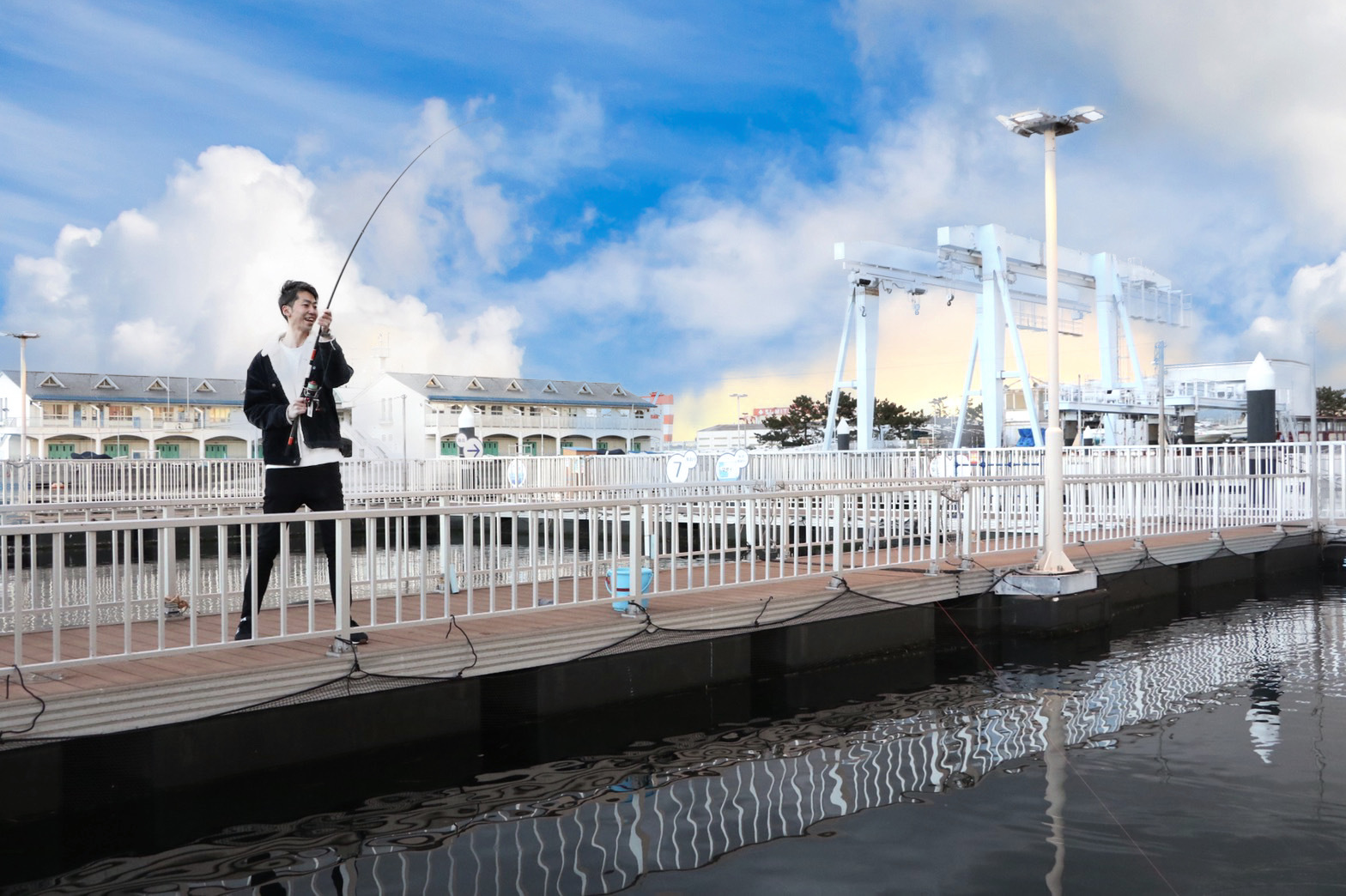 横浜 八景島シーパラダイス公式 12月日はブリの日 うみファームではブリの大物釣りを期間限定で開催しています 釣ったブリをブリ飯やアクアパッツア 塩焼きにして美味しく食べることで命の大切さを学べるイベントです シーパラ 八景島 うみ