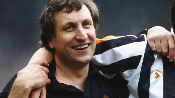 This shirt's appearance at the start of the 1989 season also coincided with the arrival of an almost unkown – Neil Warnock. Whilst Warnock is clearly Marmite amongst the football community, he holds a very special place in the hearts of Notts supporters, as does this shirt