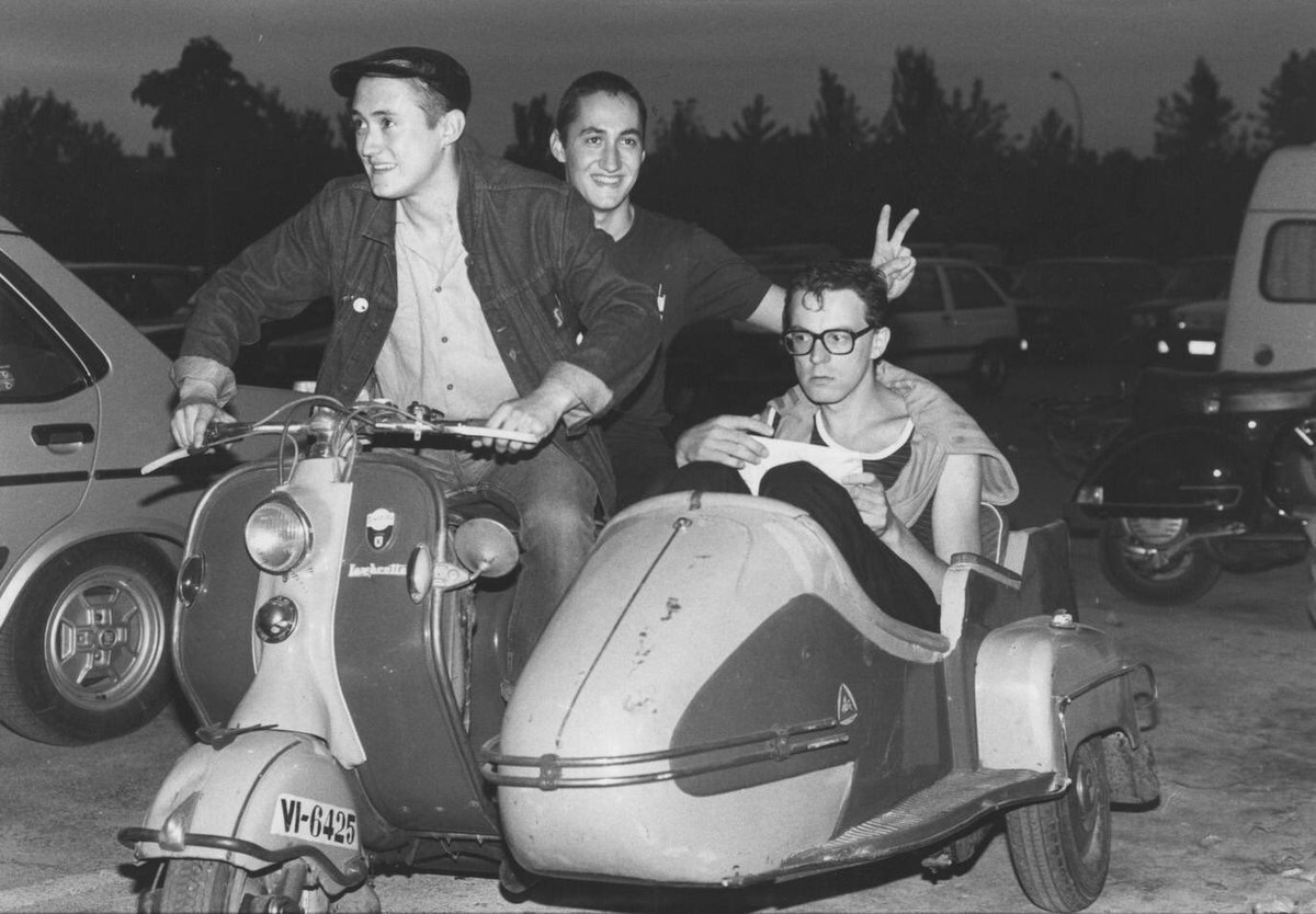 Eta Poch igo zen. Documentos históricos disparados por la imprescindible <a href="/MariviIbarrola/">marivi ibarrola</a> !!! Eskerrik asko Mariví!!!
#DerribosKortatu