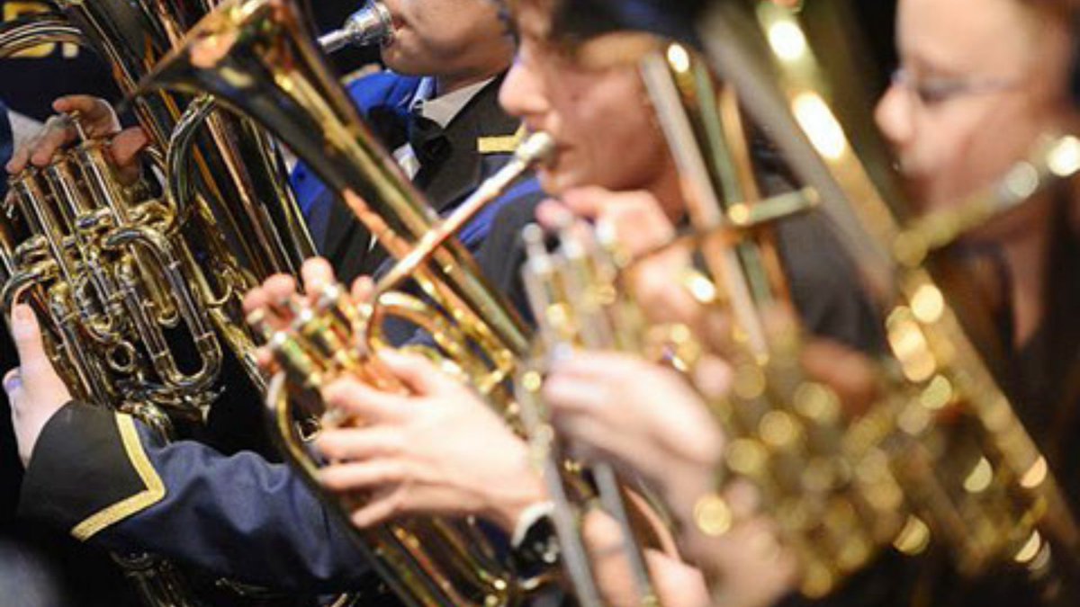 The wonderful <a href="/PlymouthSHBrass/">Soundhouse Brass</a> are playing again today on the Piazza between 1 and 3pm. 

We are helping bring much needed Christmas cheer with our outdoor entertainment this year, come on down and enjoy it whilst shopping or eating out in the City Centre🎄❄️#ShopLocal #Plymouth